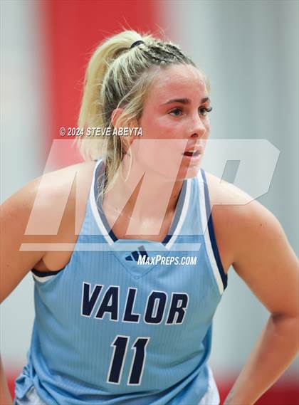 Thumbnail 3 in Valor Christian @ Regis Jesuit photogallery.