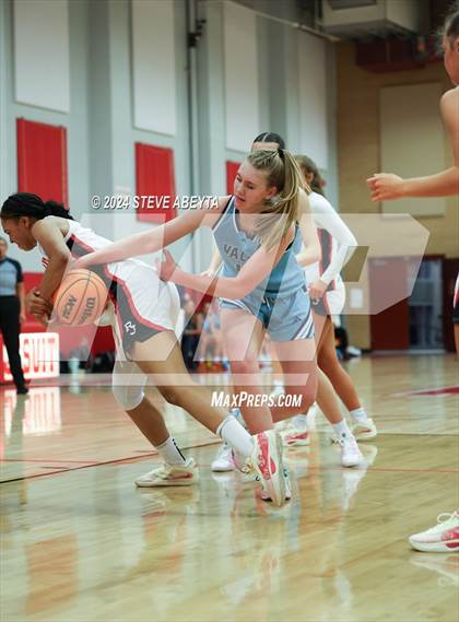 Thumbnail 1 in Valor Christian @ Regis Jesuit photogallery.