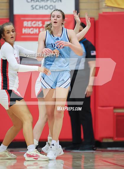 Thumbnail 2 in Valor Christian @ Regis Jesuit photogallery.