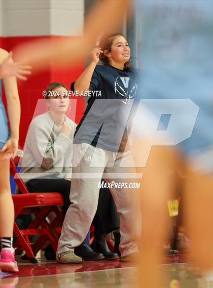 Thumbnail 2 in Valor Christian @ Regis Jesuit photogallery.