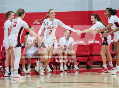 Thumbnail 1 in Valor Christian @ Regis Jesuit photogallery.