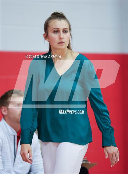 Thumbnail 1 in Valor Christian @ Regis Jesuit photogallery.