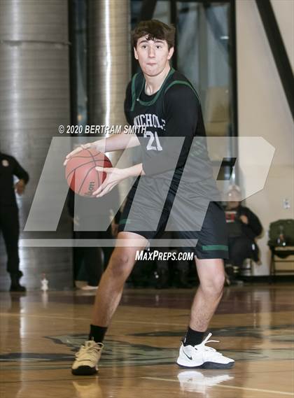 Thumbnail 2 in Nichols vs. Middle Early College photogallery.