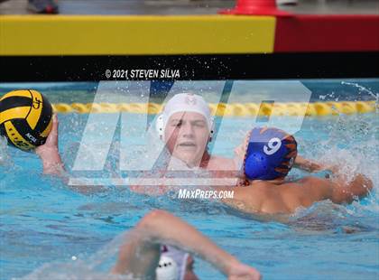 Thumbnail 3 in Clairemont vs. Mission Hills (CIF SDS D2 Quarterfinal) photogallery.