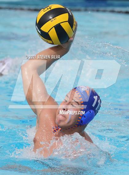 Thumbnail 2 in Clairemont vs. Mission Hills (CIF SDS D2 Quarterfinal) photogallery.