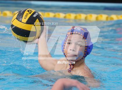 Thumbnail 2 in Clairemont vs. Mission Hills (CIF SDS D2 Quarterfinal) photogallery.