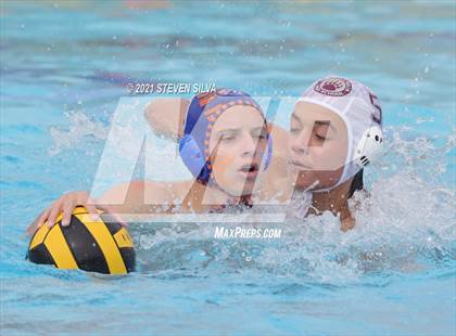 Thumbnail 2 in Clairemont vs. Mission Hills (CIF SDS D2 Quarterfinal) photogallery.