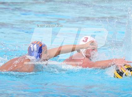 Thumbnail 1 in Clairemont vs. Mission Hills (CIF SDS D2 Quarterfinal) photogallery.