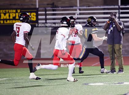 Thumbnail 3 in Vertus @ Honeoye Falls-Lima photogallery.