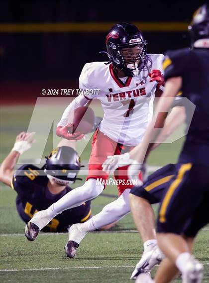 Thumbnail 1 in Vertus @ Honeoye Falls-Lima photogallery.