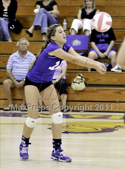 Thumbnail 2 in Lake Worth Christian vs Calvary Christian photogallery.