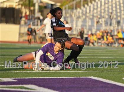 Thumbnail 3 in Los Osos @ Carlsbad (CIF SoCal Regional Playoffs) photogallery.