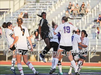 Thumbnail 3 in Los Osos @ Carlsbad (CIF SoCal Regional Playoffs) photogallery.