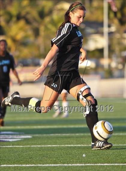 Thumbnail 1 in Los Osos @ Carlsbad (CIF SoCal Regional Playoffs) photogallery.