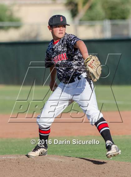 Thumbnail 2 in Elsinore @ Kellis (Coach Bob National Invitational) photogallery.