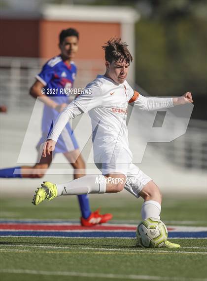 Thumbnail 2 in Oak Ridge vs. Grand Oaks photogallery.
