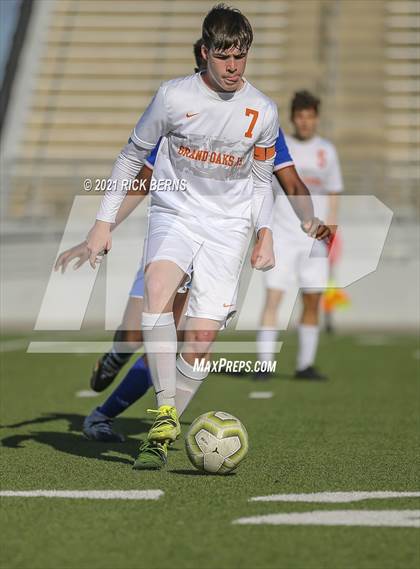 Thumbnail 3 in Oak Ridge vs. Grand Oaks photogallery.