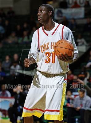 Thumbnail 1 in St. Patrick vs Oak Hill Academy (Prime Time Shootout) photogallery.