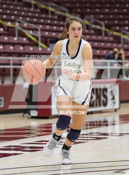 Thumbnail 1 in Highland Park vs. Lufkin (UIL 5A Area) photogallery.