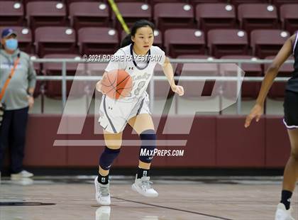 Thumbnail 1 in Highland Park vs. Lufkin (UIL 5A Area) photogallery.