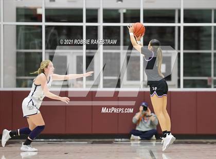 Thumbnail 2 in Highland Park vs. Lufkin (UIL 5A Area) photogallery.