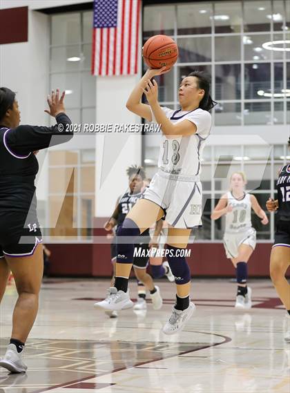 Thumbnail 1 in Highland Park vs. Lufkin (UIL 5A Area) photogallery.