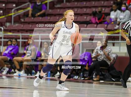 Thumbnail 2 in Highland Park vs. Lufkin (UIL 5A Area) photogallery.
