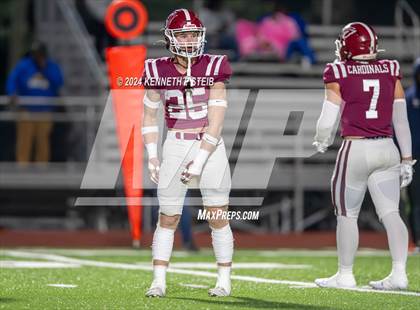 Thumbnail 1 in E.D. White vs. Livingston Collegiate Academy (LHSAA  DII Select Regional) photogallery.