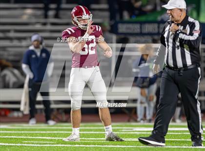 Thumbnail 3 in E.D. White vs. Livingston Collegiate Academy (LHSAA  DII Select Regional) photogallery.