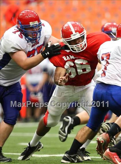 Thumbnail 1 in New Hartford vs. Jamesville-DeWitt (Syracuse Kickoff Classic) photogallery.