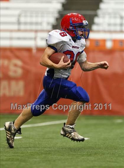 Thumbnail 3 in New Hartford vs. Jamesville-DeWitt (Syracuse Kickoff Classic) photogallery.