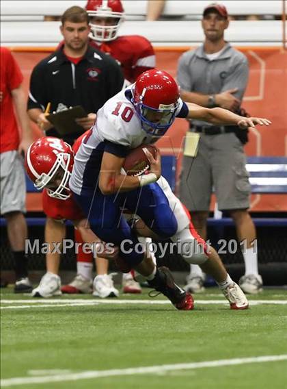 Thumbnail 1 in New Hartford vs. Jamesville-DeWitt (Syracuse Kickoff Classic) photogallery.