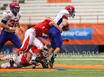 Thumbnail 2 in New Hartford vs. Jamesville-DeWitt (Syracuse Kickoff Classic) photogallery.
