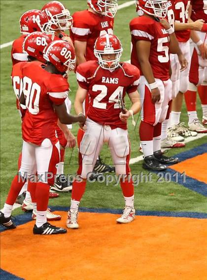 Thumbnail 3 in New Hartford vs. Jamesville-DeWitt (Syracuse Kickoff Classic) photogallery.
