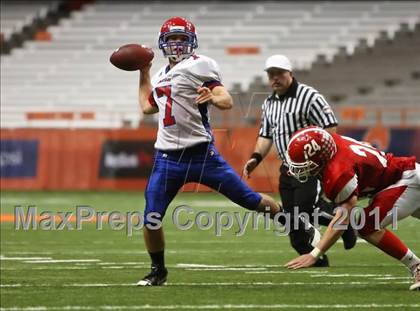 Thumbnail 1 in New Hartford vs. Jamesville-DeWitt (Syracuse Kickoff Classic) photogallery.