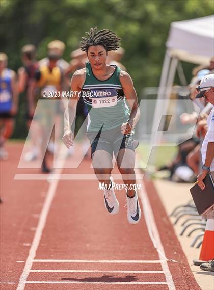 Thumbnail 1 in Class 2 Triple Jump (MSHSAA State Championship) photogallery.