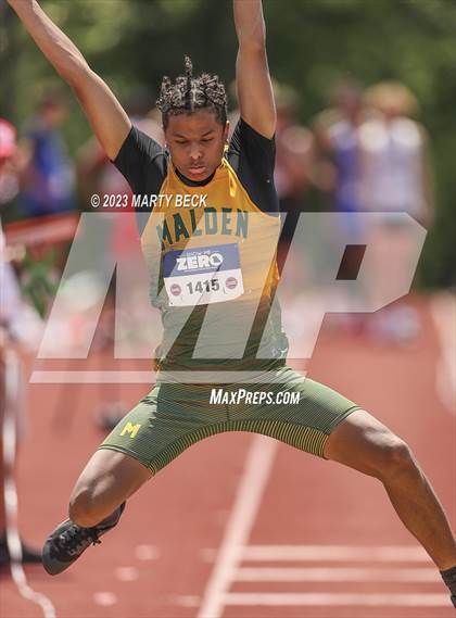 Thumbnail 2 in Class 2 Triple Jump (MSHSAA State Championship) photogallery.