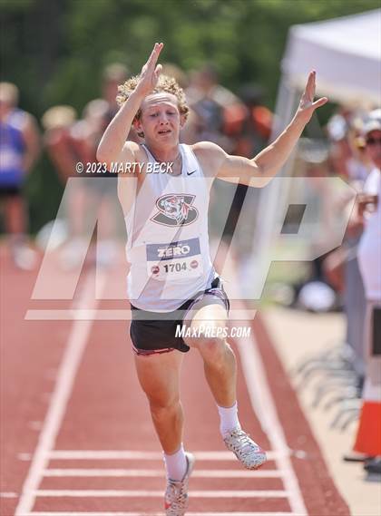 Thumbnail 3 in Class 2 Triple Jump (MSHSAA State Championship) photogallery.