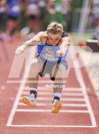 Thumbnail 2 in Class 2 Triple Jump (MSHSAA State Championship) photogallery.