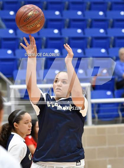 Thumbnail 2 in O'Connor vs Wagner photogallery.
