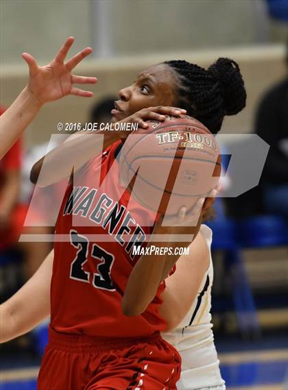 Thumbnail 3 in O'Connor vs Wagner photogallery.