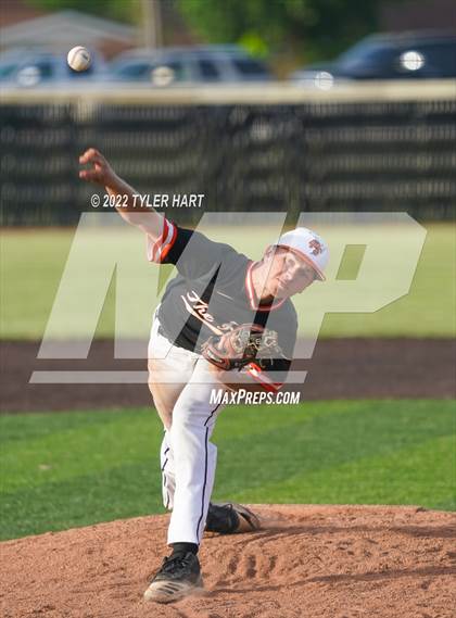 Thumbnail 1 in Brebeuf Jesuit Preparatory vs. Beech Grove (IHSAA 3A Regional Final) photogallery.