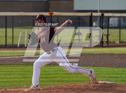 Thumbnail 3 in Brebeuf Jesuit Preparatory vs. Beech Grove (IHSAA 3A Regional Final) photogallery.