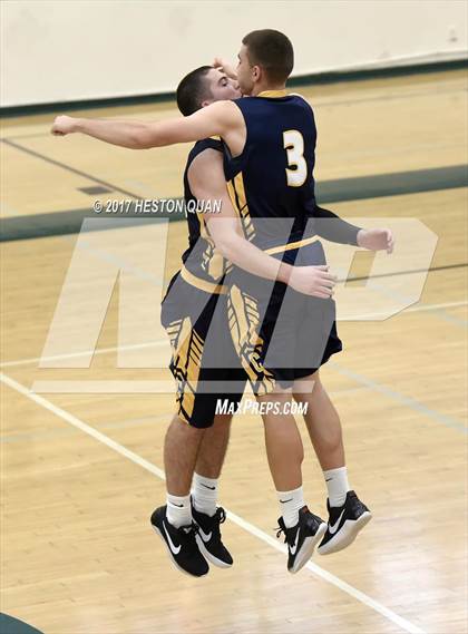 Thumbnail 3 in Corona del Mar vs. Carnegie Schools-Riverside (Coach Mike's Long Shot Challenge) photogallery.