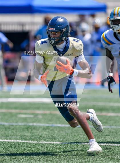Thumbnail 1 in Douglas County vs. Mays photogallery.