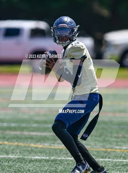 Thumbnail 3 in Douglas County vs. Mays photogallery.
