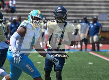 Thumbnail 1 in Douglas County vs. Mays photogallery.