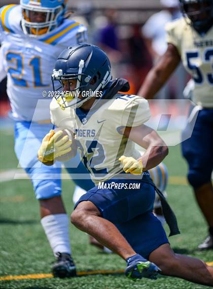 Thumbnail 3 in Douglas County vs. Mays photogallery.