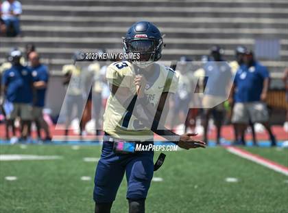 Thumbnail 2 in Douglas County vs. Mays photogallery.