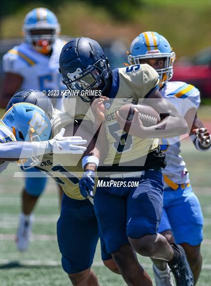 Thumbnail 3 in Douglas County vs. Mays photogallery.